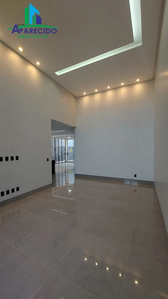 Linda casa Mansões Paraíso com 3 suítes plenas, próximo anel viário e Buriti Shopping só 10 minutos: 8ª foto da galeria de imagens do imóvel