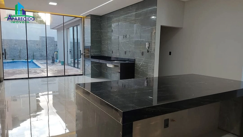 Linda casa Mansões Paraíso com 3 suítes plenas, próximo anel viário e Buriti Shopping só 10 minutos: 22ª foto da galeria de imagens do imóvel