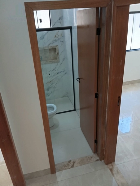 Casa à venda 3/4 sendo uma suite, com fino acabamento e muito requinte: 21ª foto da galeria de imagens do imóvel