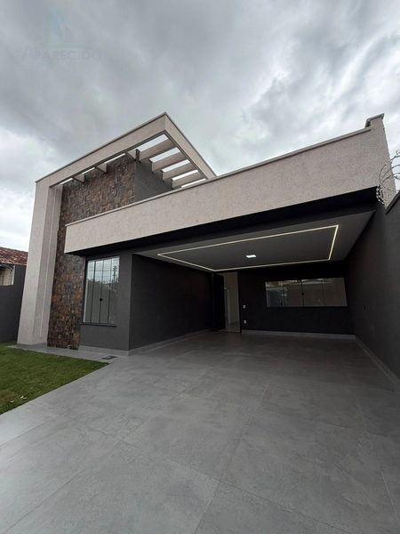 Linda e confortável casa om 3 suítes sendo 1 máster e piscina aquecida com cascata.: 3ª foto da galeria de imagens do imóvel