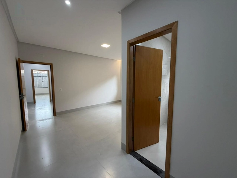 Linda e confortável casa om 3 suítes sendo 1 máster e piscina aquecida com cascata.: 18ª foto da galeria de imagens do imóvel