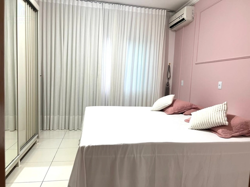 Linda e confortável casa om 3 suítes sendo 1 máster e piscina aquecida com cascata.: 23ª foto da galeria de imagens do imóvel