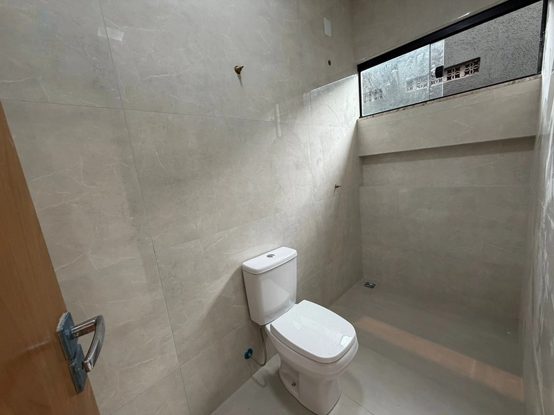 Linda e confortável casa om 3 suítes sendo 1 máster e piscina aquecida com cascata.: 5ª foto da galeria de imagens do imóvel