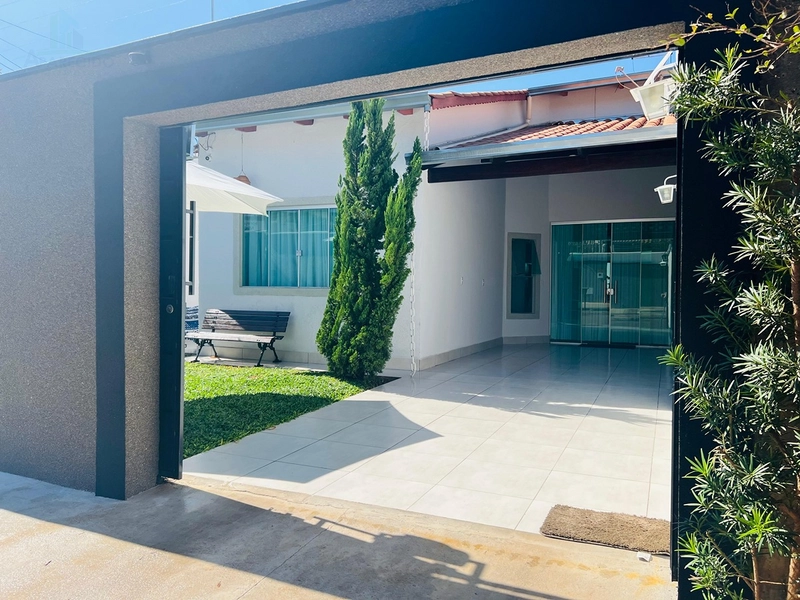 Linda e confortável casa om 3 suítes sendo 1 máster e piscina aquecida com cascata.: 30ª foto da galeria de imagens do imóvel