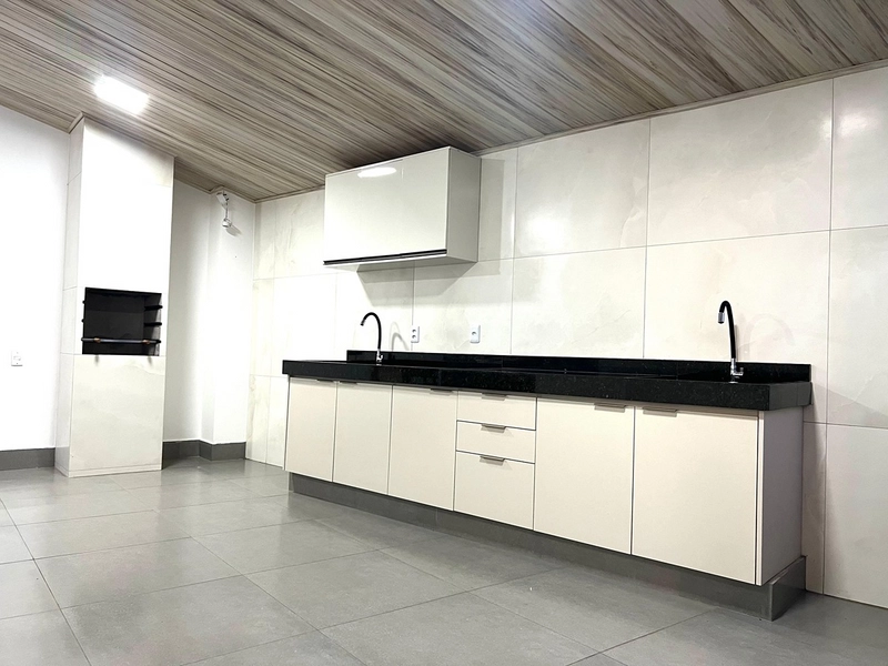 Linda e confortável casa om 3 suítes sendo 1 máster e piscina aquecida com cascata.: 25ª foto da galeria de imagens do imóvel