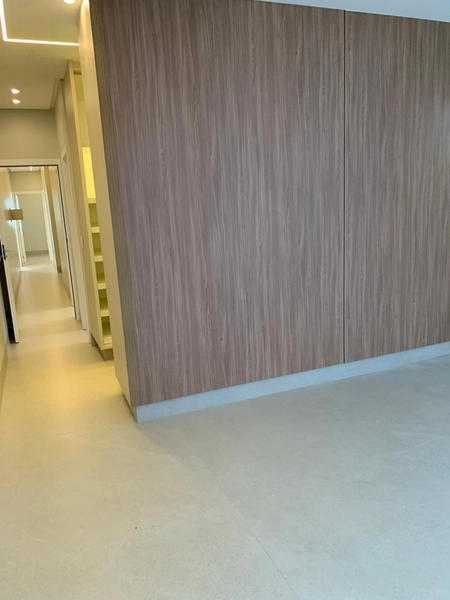 Linda casa com 4 suítes plenas, sendo 1 máster e closet com muito requinte e bom gosto: 23ª foto da galeria de imagens do imóvel