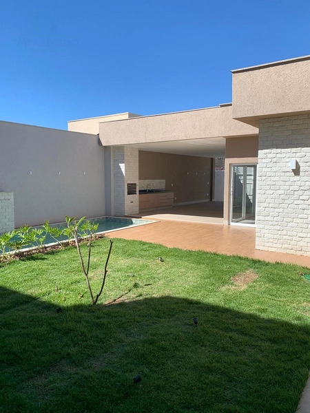 Linda casa com 4 suítes plenas, sendo 1 máster e closet com muito requinte e bom gosto: 13ª foto da galeria de imagens do imóvel
