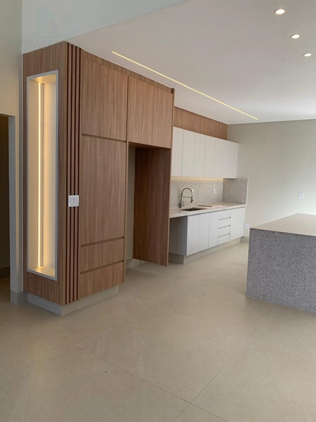 Linda casa com 4 suítes plenas, sendo 1 máster e closet com muito requinte e bom gosto: 24ª foto da galeria de imagens do imóvel