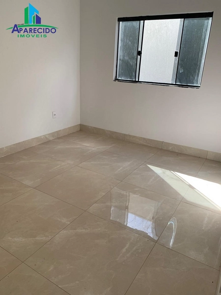 Lindo sobrado com 3 suítes sendo 1 máster, armários com muito requinte e bom gosto: 8ª foto da galeria de imagens do imóvel