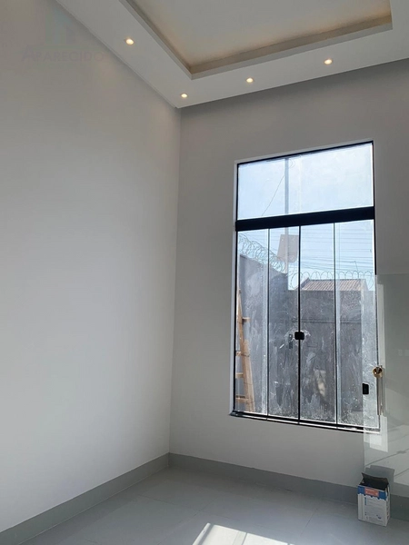 Linda casa com 3 quartos sendo 1 suíte: 9ª foto da galeria de imagens do imóvel