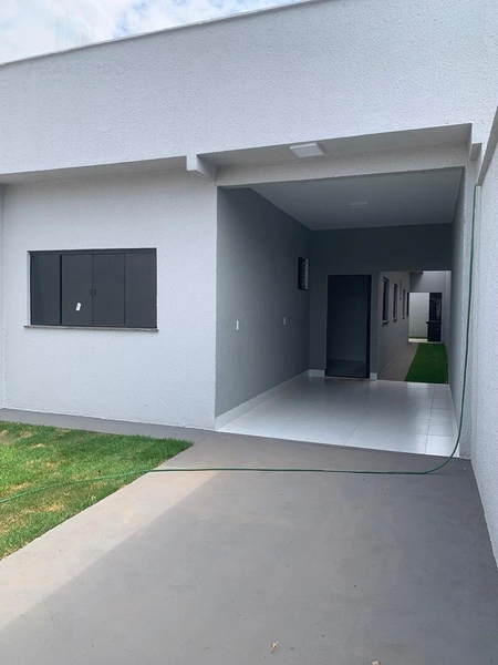 Casa 3/1 suíte com churrasqueira: 1ª foto da galeria de imagens do imóvel
