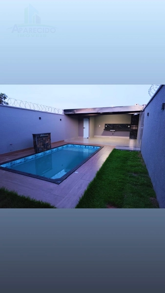 Linda casa com 3/4 sendo 1 suíte e piscina : 15ª foto da galeria de imagens do imóvel