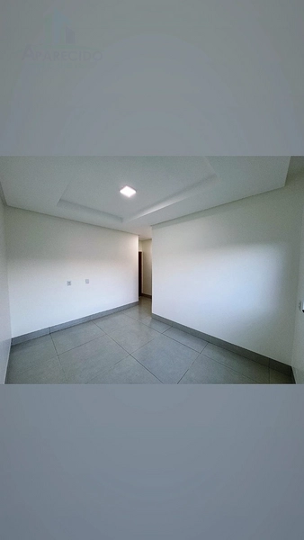 Linda casa com 3/4 sendo 1 suíte e piscina : 11ª foto da galeria de imagens do imóvel