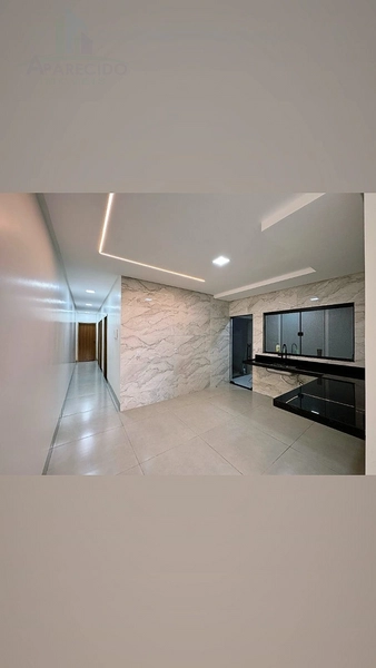 Linda casa com 3/4 sendo 1 suíte e piscina : 8ª foto da galeria de imagens do imóvel