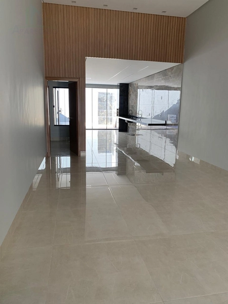Casa de alto padrão  3 suítes plenas e piscina: 3ª foto da galeria de imagens do imóvel