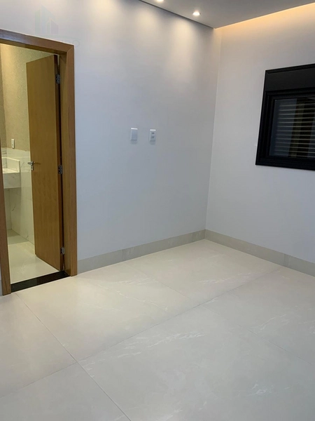 Casa maravilhosa, 4 suítes plenas, closet piscina aquecida e paisagismo: 5ª foto da galeria de imagens do imóvel