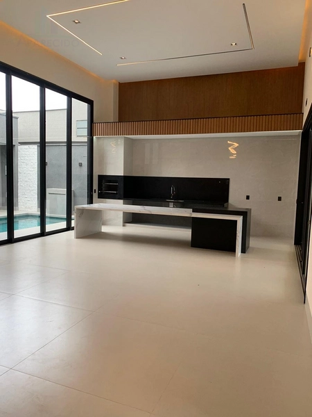 Linda casa com 3 suítes plenas, piscina aquecida, fino acabamento.: 18ª foto da galeria de imagens do imóvel