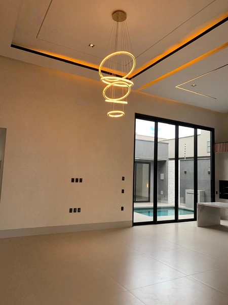 Linda casa com 3 suítes plenas, piscina aquecida, fino acabamento.: 14ª foto da galeria de imagens do imóvel