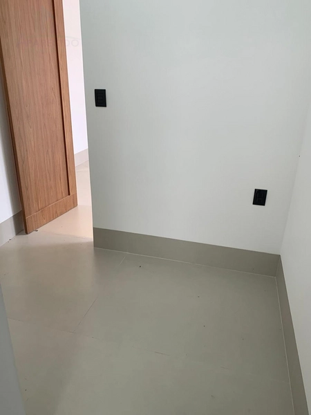 Linda casa com 3 suítes plenas, piscina aquecida, fino acabamento.: 22ª foto da galeria de imagens do imóvel