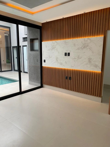 Linda casa com 3 suítes plenas, piscina aquecida, fino acabamento.: 15ª foto da galeria de imagens do imóvel