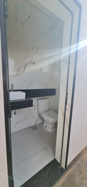 Casa moderna com 4 suítes plenas com muito requinte, fino acabamento e bom gosto.: 26ª foto da galeria de imagens do imóvel