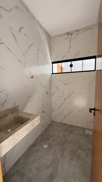 Linda casa 3/4 sendo 1 suíte e piscina no Setor Mansões Paraíso: 8ª foto da galeria de imagens do imóvel