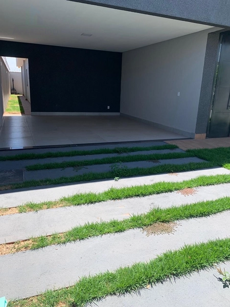 Maravilhosa casa alto padrão, com 4 vagas de garagem e 3 quartos sendo 1 suíte com closet: 22ª foto da galeria de imagens do imóvel