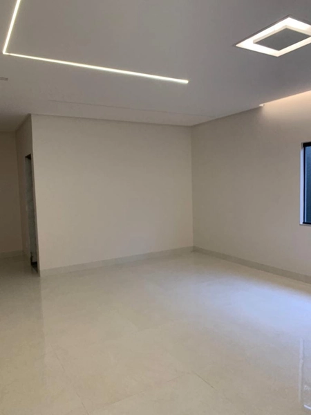 Casa à venda 3 Quartos, 3 Suites, 4 Vagas, 654M², Jardim Helvécia, Aparecida de Goiânia - GO: 2ª foto da galeria de imagens do imóvel