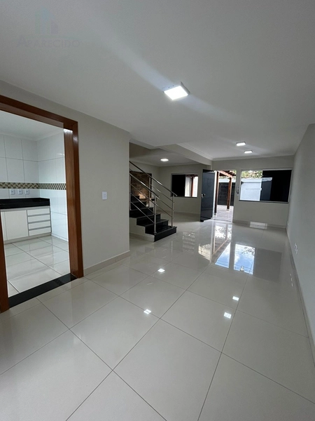 Sobrado de alto padrão com 3 quartos sendo 1 suíte : 8ª foto da galeria de imagens do imóvel