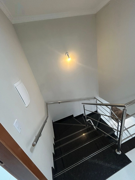 Sobrado de alto padrão com 3 quartos sendo 1 suíte : 9ª foto da galeria de imagens do imóvel