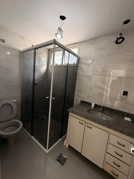 Apartamento 3/1 sendo 1 suíte no Setor Bueno, armários em alguns cômodos: 5ª foto da galeria de imagens do imóvel