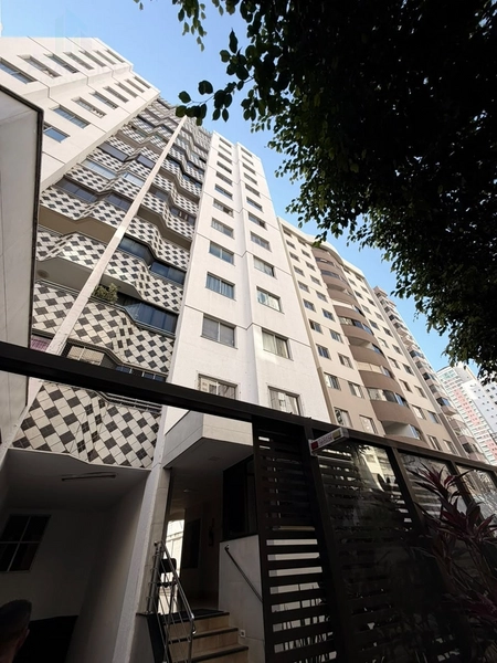 Apartamento 3/1 sendo 1 suíte no Setor Bueno, armários em alguns cômodos: 10ª foto da galeria de imagens do imóvel