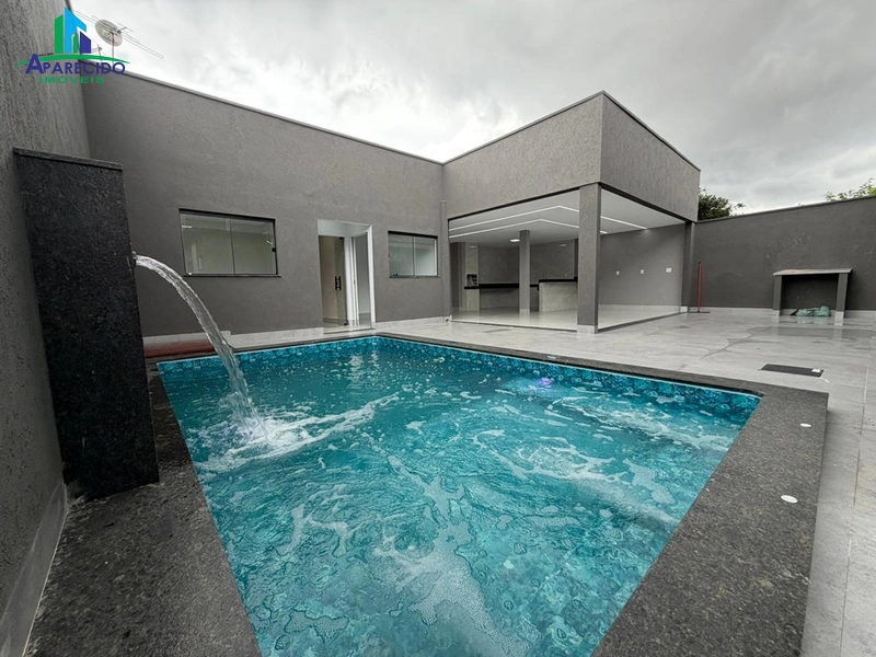 Linda e funcional casa no Jardim Nova Era, 3 suítes e piscina com fino acabamento: 23ª foto da galeria de imagens do imóvel