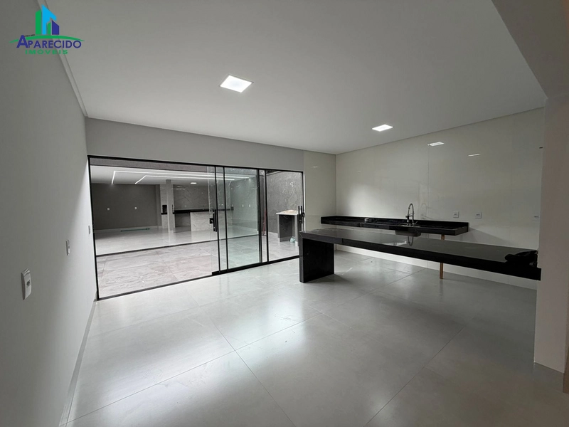 Linda e funcional casa no Jardim Nova Era, 3 suítes e piscina com fino acabamento: 10ª foto da galeria de imagens do imóvel