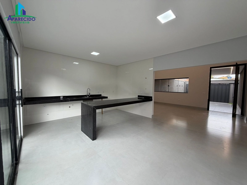 Linda e funcional casa no Jardim Nova Era, 3 suítes e piscina com fino acabamento: 18ª foto da galeria de imagens do imóvel