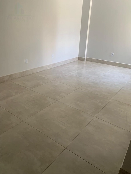 Linda casa no Setor Vila Mariana com 3/4 sendo 1 suíte e cozinha com ilha: 4ª foto da galeria de imagens do imóvel