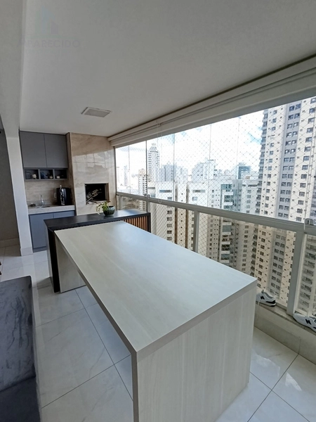 Lindo apartamento com 3 suítes, ar condicionado e completo  em armários : 3ª foto da galeria de imagens do imóvel
