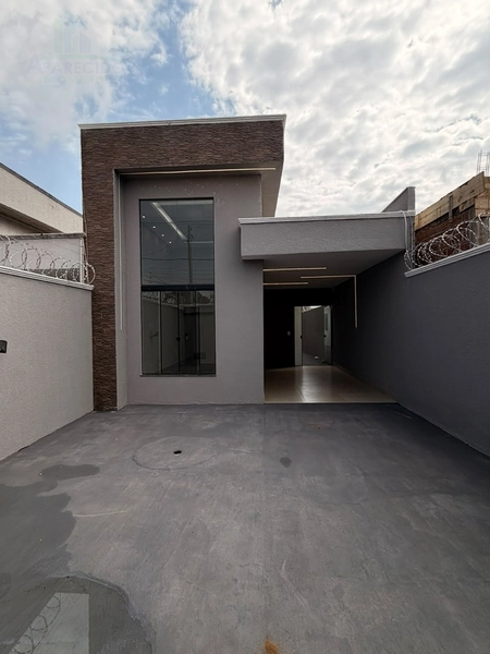 Linda casa 3/1 suíte, piscina aquecida, jardim e armários embutidos com muito requinte e bom gosto: 25ª foto da galeria de imagens do imóvel