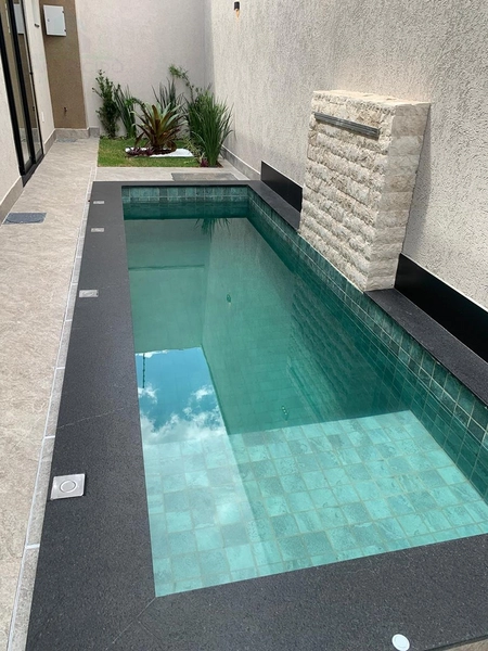 Linda casa com 3 suítes plenas e piscina : 5ª foto da galeria de imagens do imóvel
