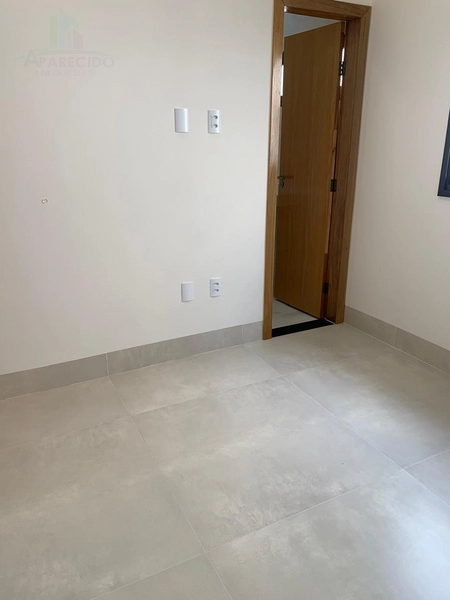 Linda casa com 3 suítes plenas e piscina : 4ª foto da galeria de imagens do imóvel