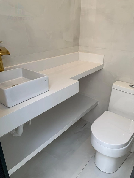 Linda casa com 3 suítes plenas e piscina : 8ª foto da galeria de imagens do imóvel