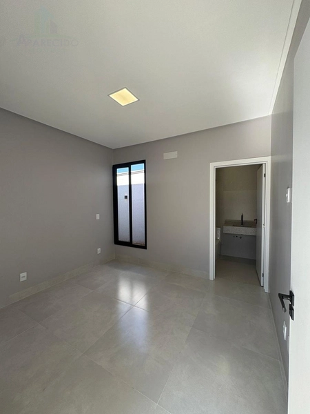 Linda casa 3 suítes plenas com muito bom gosto e requinte.: 6ª foto da galeria de imagens do imóvel