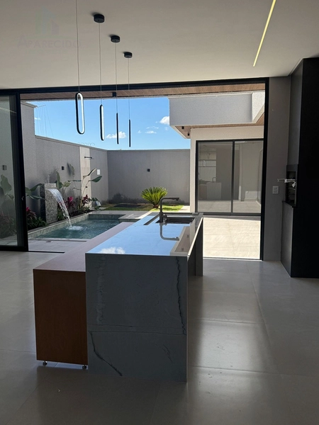 Linda casa 3 suítes plenas com muito bom gosto e requinte.: 4ª foto da galeria de imagens do imóvel