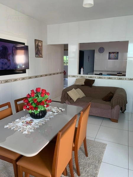 Casa em lote de 430,00m² 3/4 sendo 1 suíte e 6 vagas de garagem: 5ª foto da galeria de imagens do imóvel