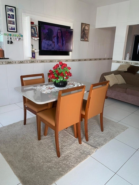Casa em lote de 430,00m² 3/4 sendo 1 suíte e 6 vagas de garagem: 2ª foto da galeria de imagens do imóvel