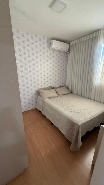 Apartamento 2/1 sendo 1 suíte, montado em armários, cortinas e ar condicionado. : 9ª foto da galeria de imagens do imóvel