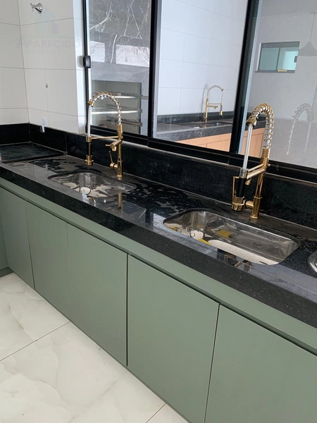 Casa 3 suítes plenas toda em armários,  com fino acabamento e muito requinte: 12ª foto da galeria de imagens do imóvel