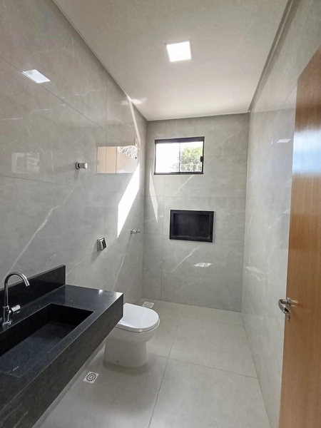 Maravilhosa casa com 3 suítes plenas e acabamento com muito requinte e bom gosto: 11ª foto da galeria de imagens do imóvel