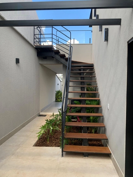 Casa 4 suítes plenas com fino acabamento completa em armários e muito requinte.: 33ª foto da galeria de imagens do imóvel