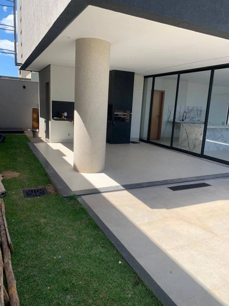 Casa em condomínio à Venda, Jardins Sevilha, Aparecida de Goiânia, GO: 2ª foto da galeria de imagens do imóvel